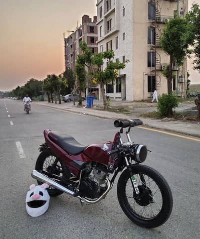 Custom built honda cg 125