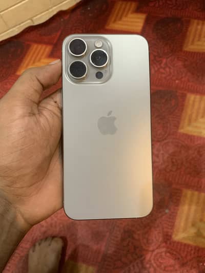 Apple iPhone 15 Pro Max