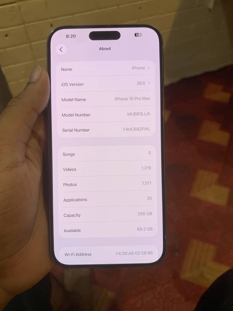 Apple iPhone 15 Pro Max 6