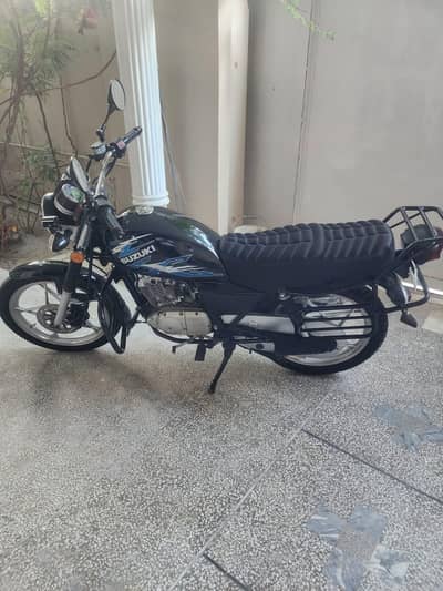 Suzuki GS150 SE