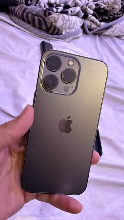 Apple iPhone 13 Pro