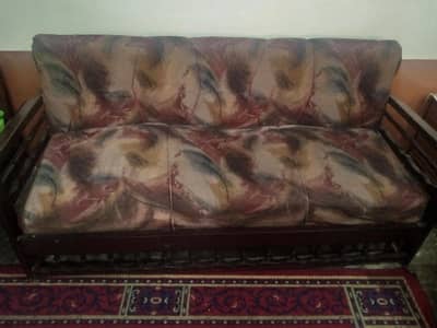 well condition 2 small and 1 big sofa