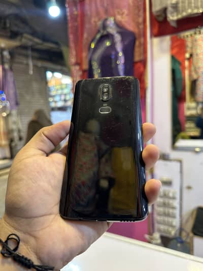 One Plus 6