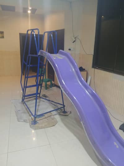 Solid Kids Slide