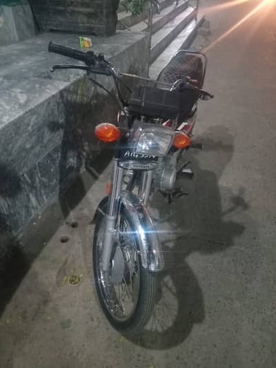 Honda CG 125 2025