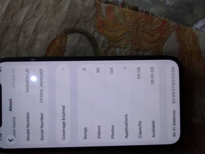 Apple iPhone 12 1