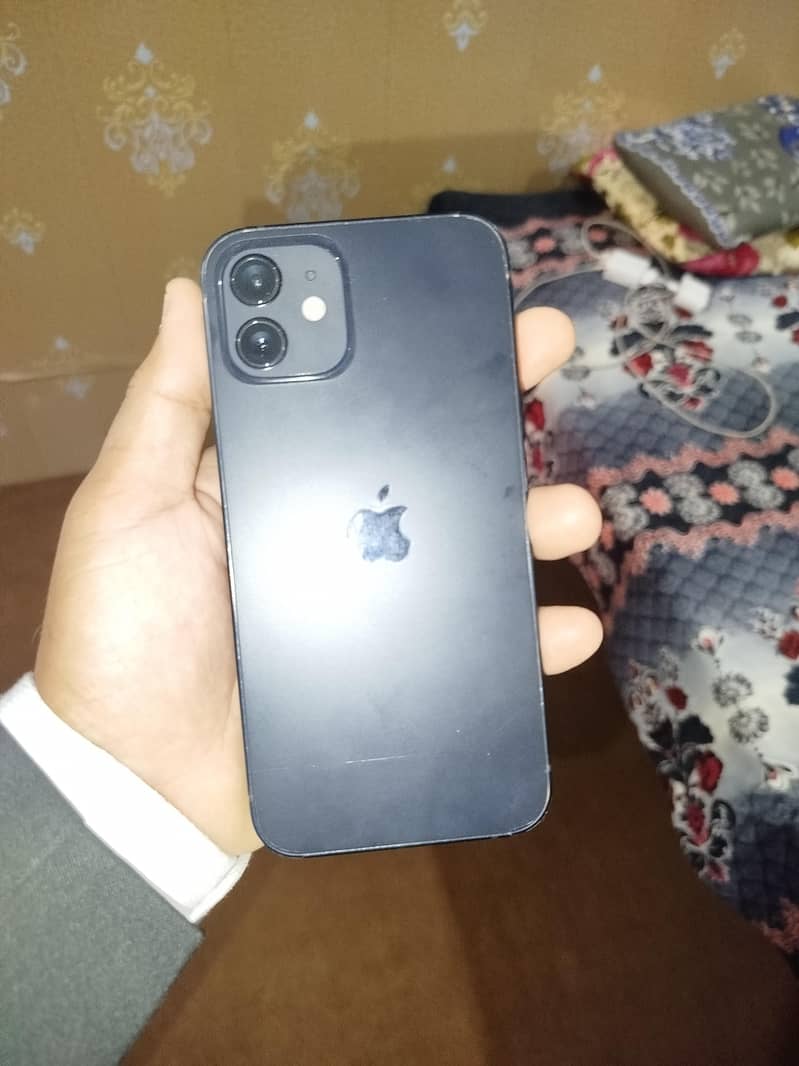 Apple iPhone 12 5