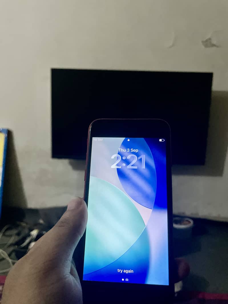Apple iPhone SE 8