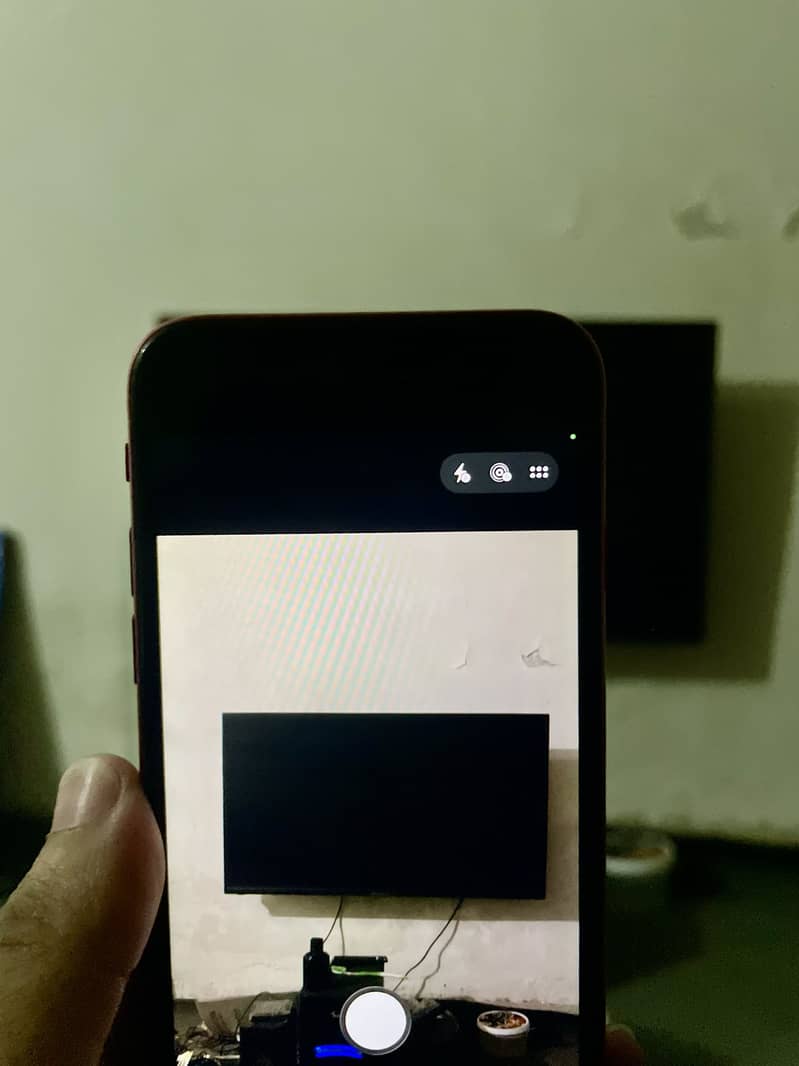 Apple iPhone SE 10