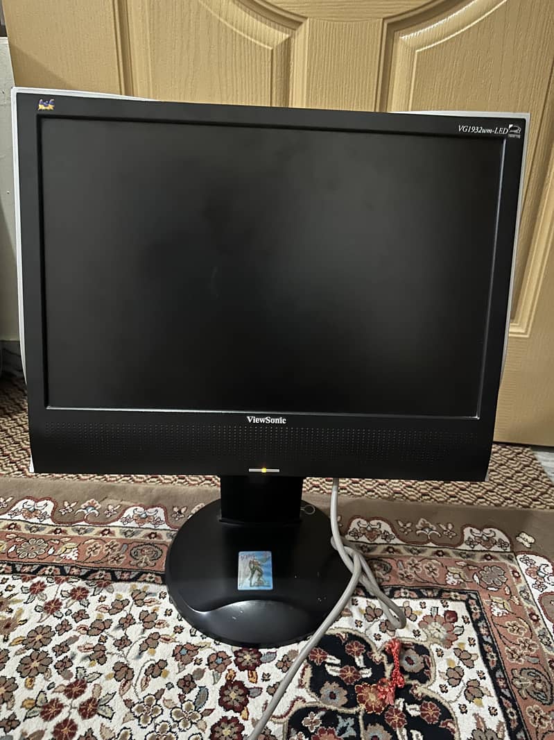 ViewSonic VG1932wm-LED 19 inch LED monitor -VGA/DVI 1