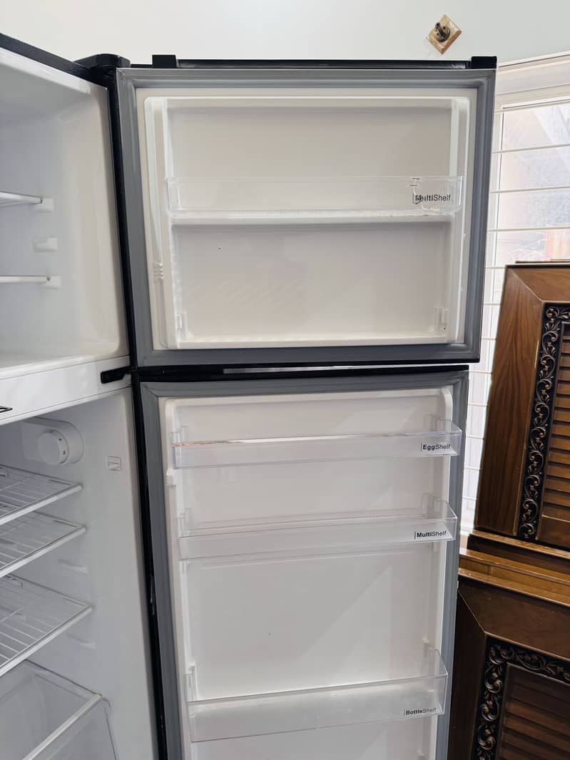 Dawlance Refrigerator 1