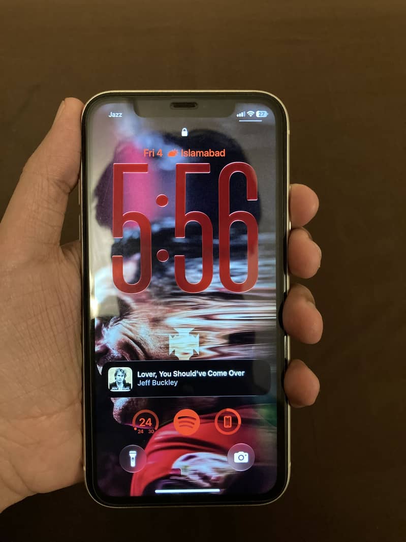 Apple iPhone 11 6