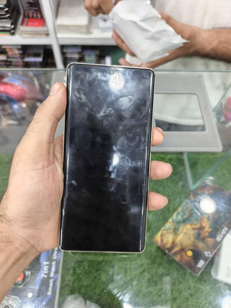 Google pixel 7 pro 2