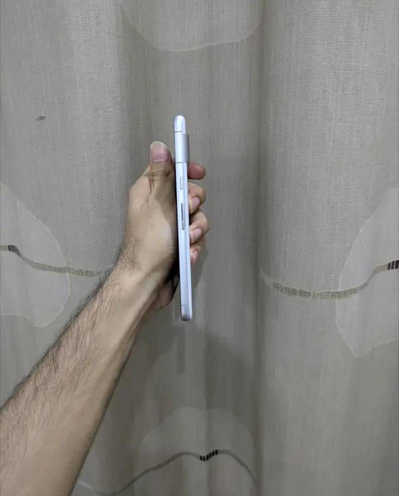Google Pixel 7 3