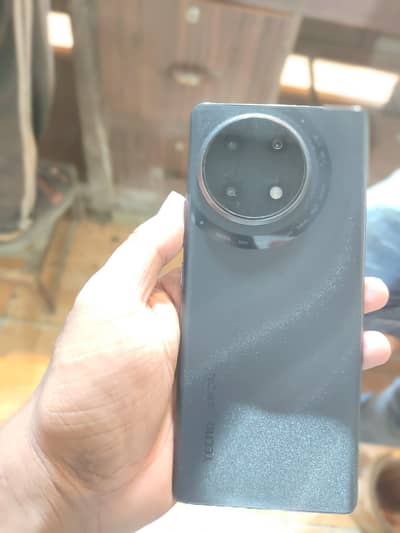 Tecno CAMON 30S