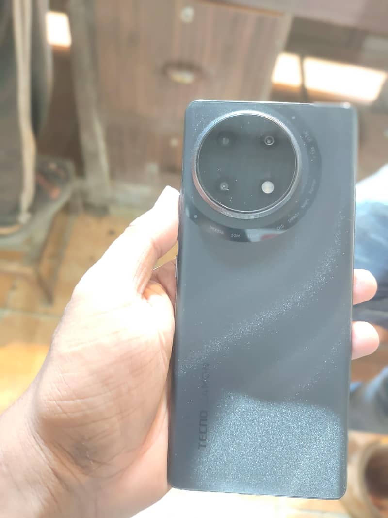 Tecno CAMON 30S 0