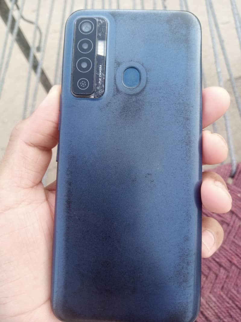 Tecno Camon 17 1