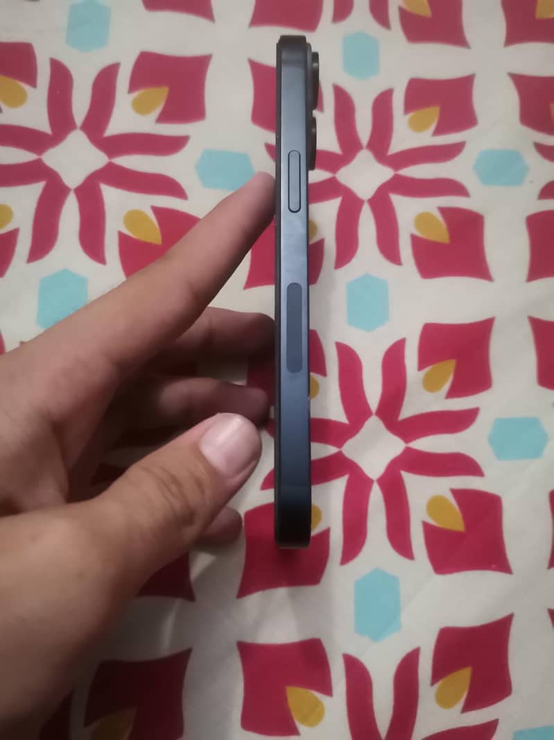 Apple iPhone 14 1