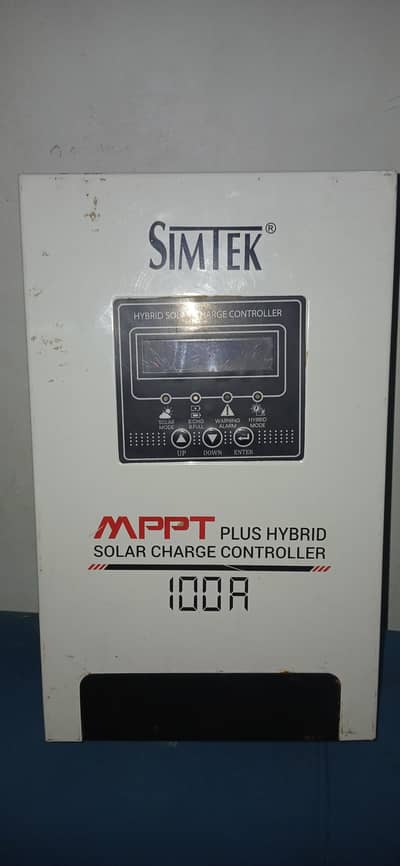 Simtek 100A MPPT PLUS HYBRID soler charger controller