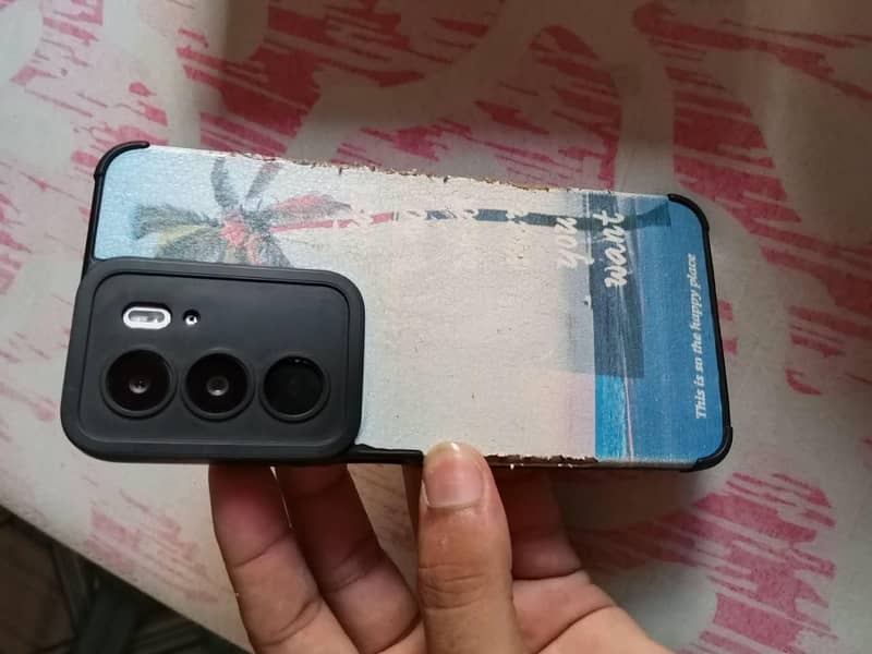 Realme C75 4