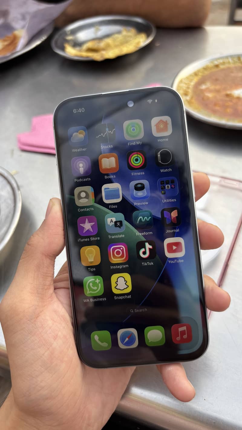Apple iPhone 15 1