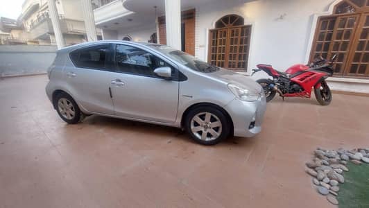 Toyota Aqua 2013 import and registration 2016
