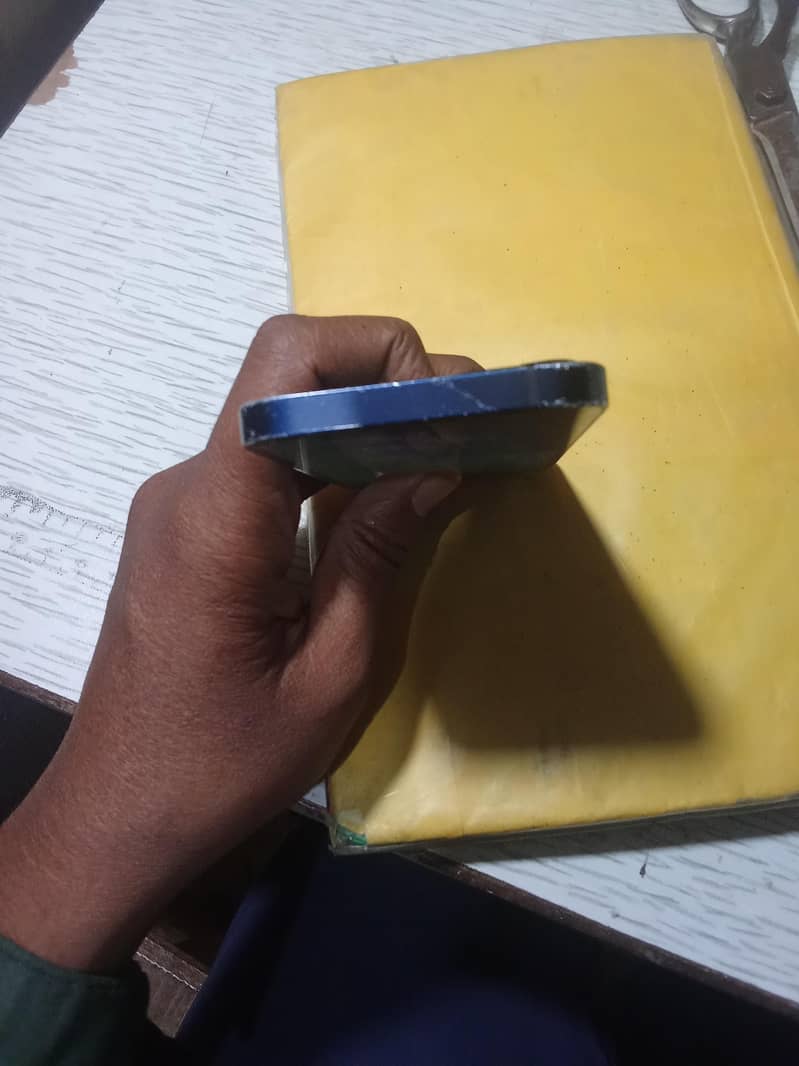 Apple iPhone 12 mini 2