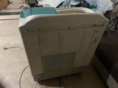 Haier 2-in-1 Washing Machine & Spinner