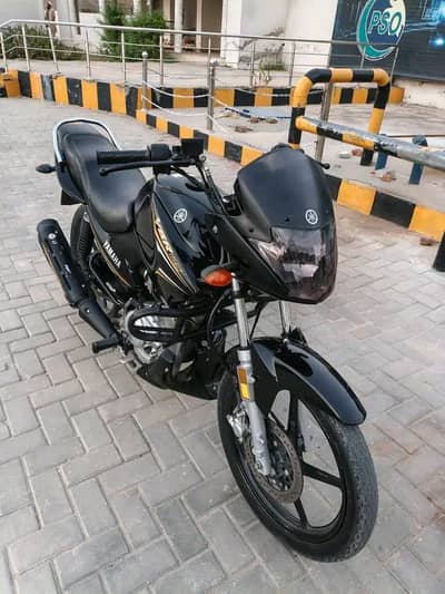 Yamaha YBR 2022/23