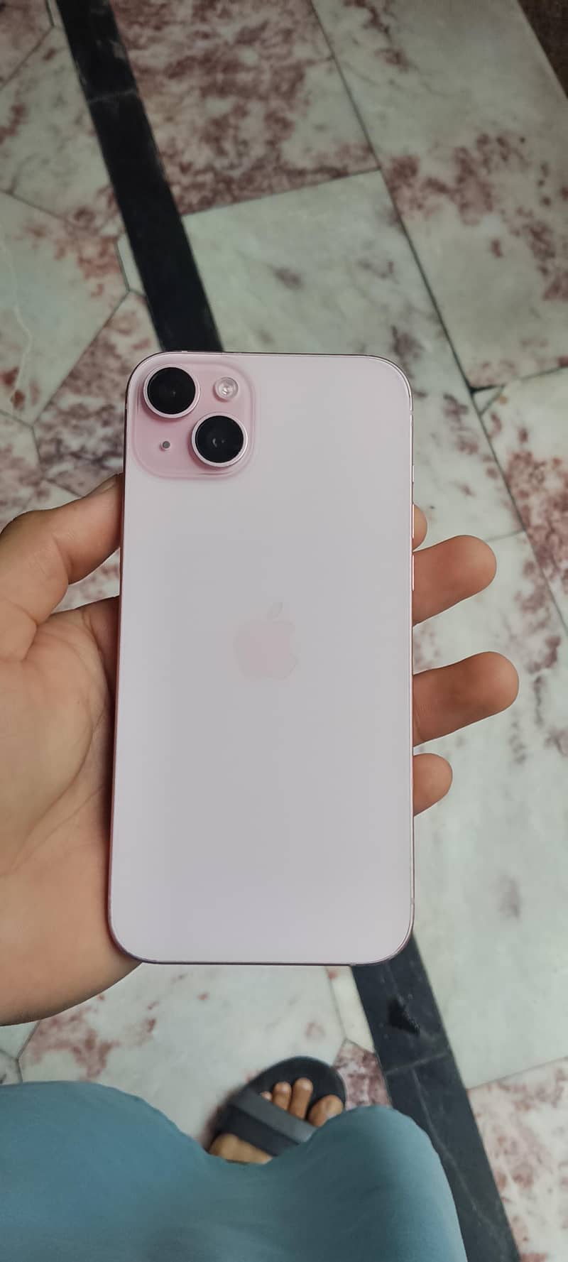 Apple iPhone 15 plus 2