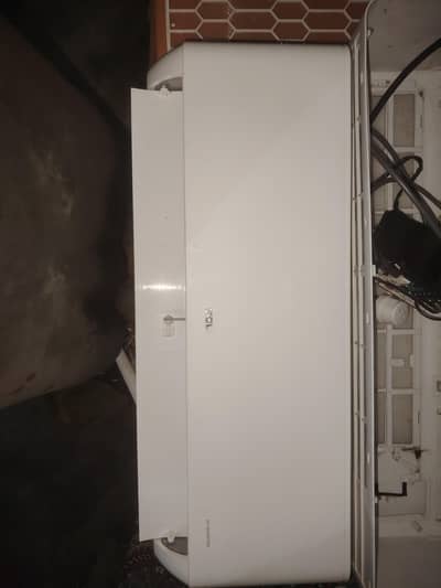 TCL T3 Pro 1 Ton DC Inverter AC