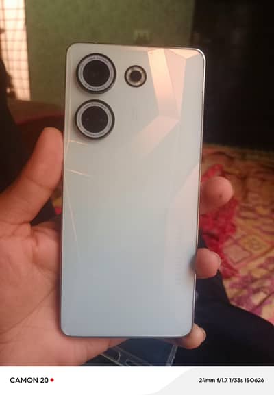 Tecno CAMON 20