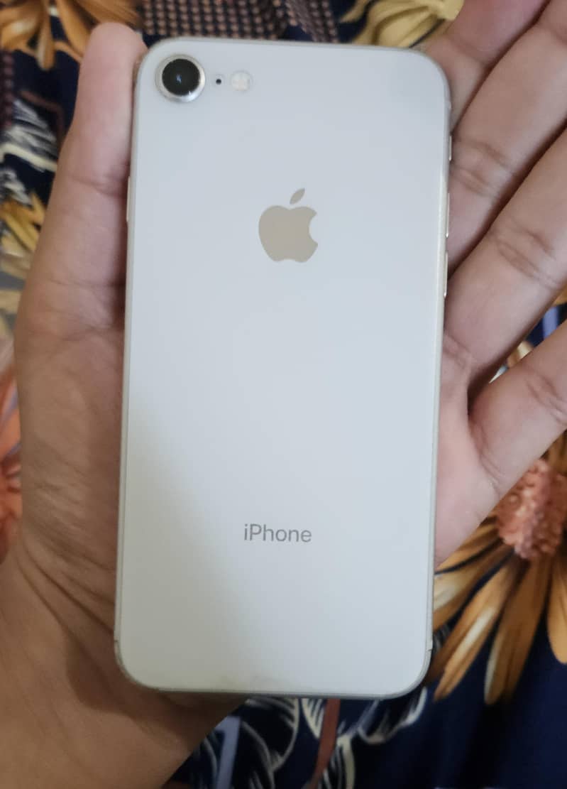 Apple iPhone 8 0
