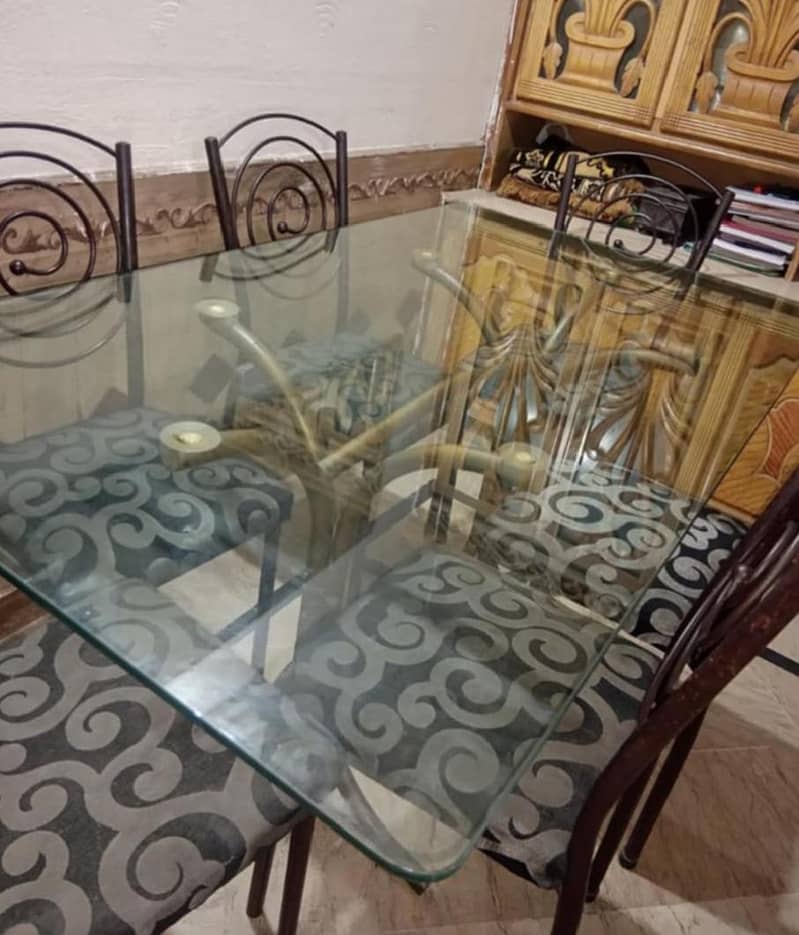 dinning table 0