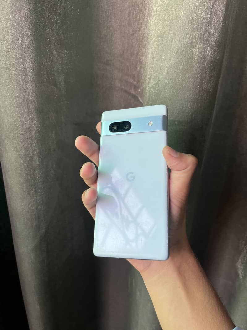 Google Pixel 7a 4