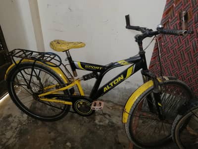 Yellow Cycle sale(03036976398)
