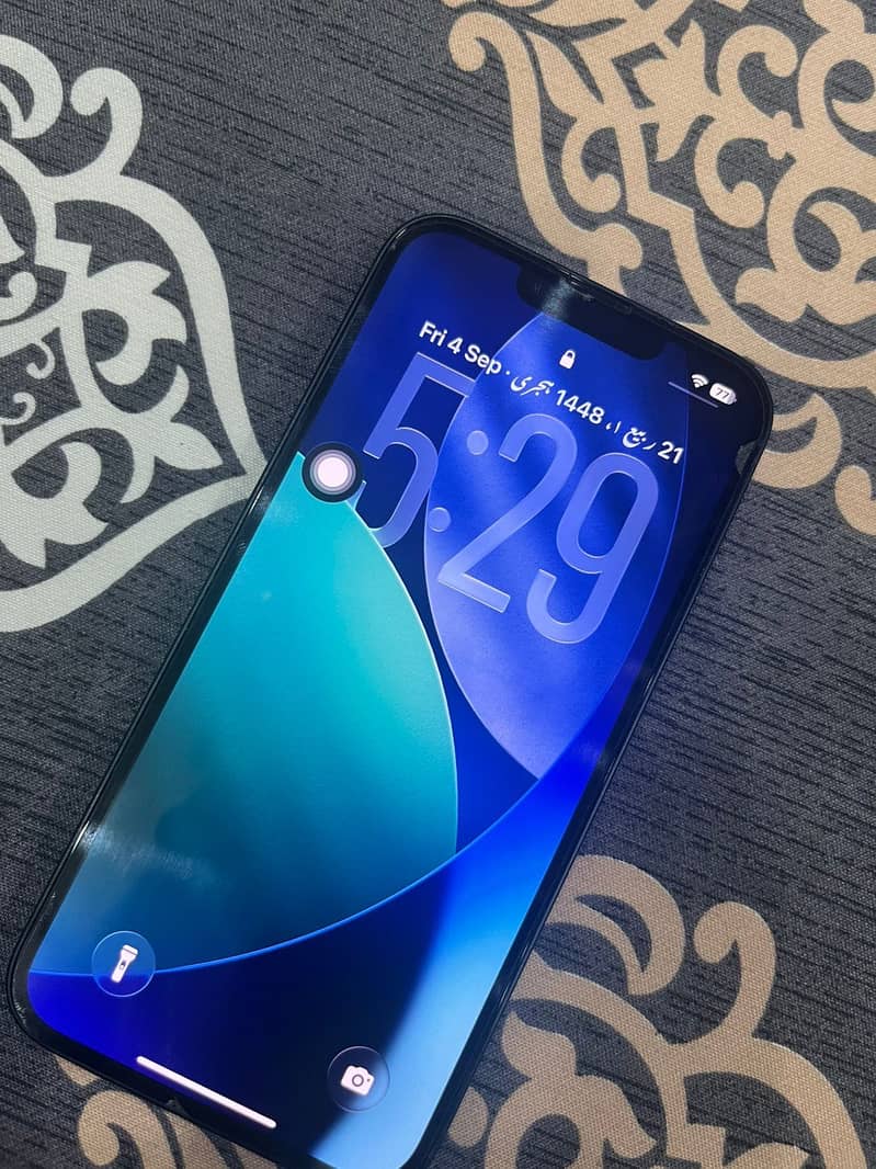 Apple iPhone 14 3
