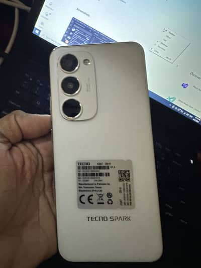 Tecno spark 40 pro + brand new he all okay he