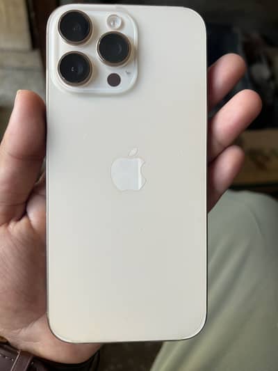 Apple iPhone 16 Pro Max