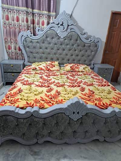 king size bed few months use only