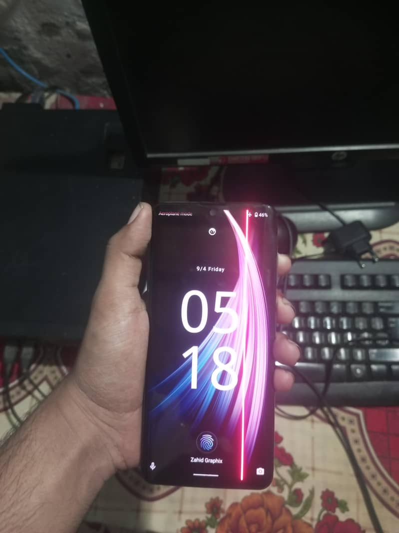 Sharp Aquos Zero 2 3