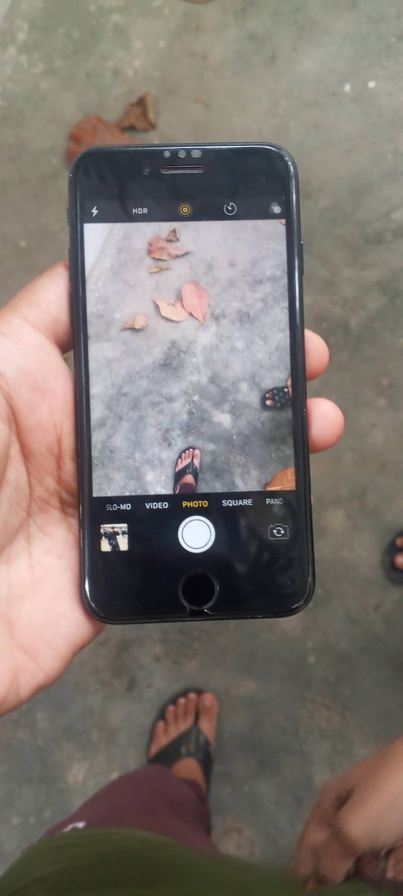 Apple iPhone 7      /32 GB 1