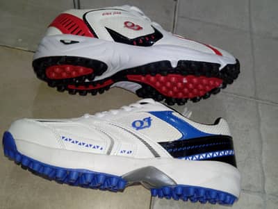 Men's Stylish Sports Shoes | White Running & Casual Sneakers