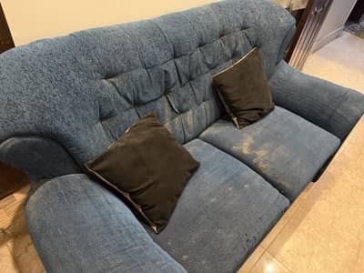 7 seater sofa with table