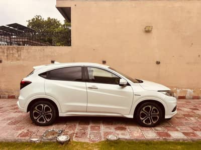 Honda Vezel Hybrid Z Sensing - 2018/24
