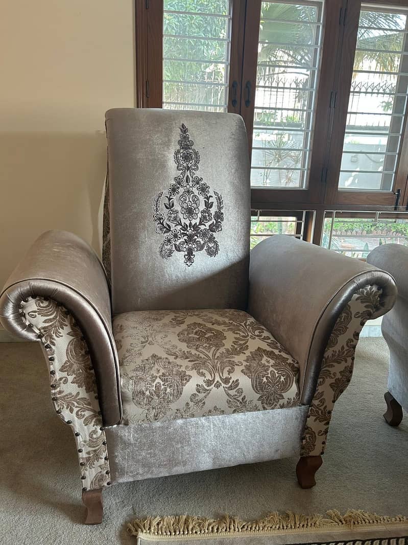 7 Seater Sofa Set 0
