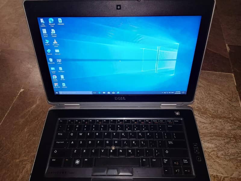 Dell Laptop 0