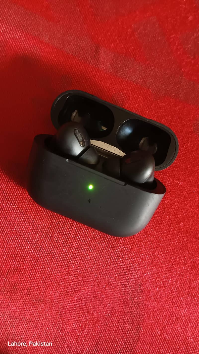 wireless earbuds 2