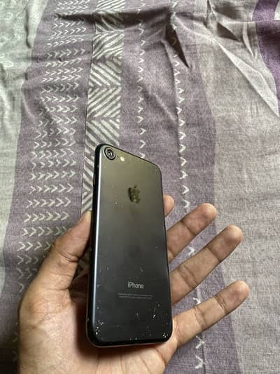 Apple iPhone 7