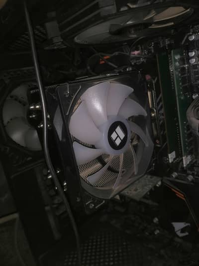 ryzen 5 3600 and 16gb ram 3200mhz ddr4 gaming pc